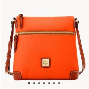NWT Dooney & Bourke Pebble Grain Crossbody